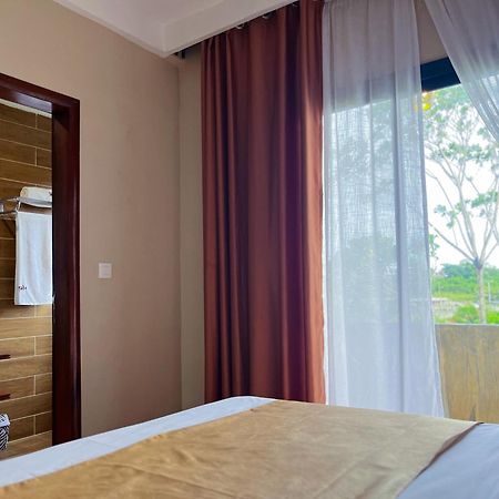 Sky Kenako Hotel Криби Екстериор снимка