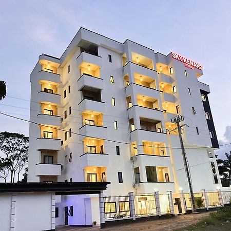 Sky Kenako Hotel Криби Екстериор снимка