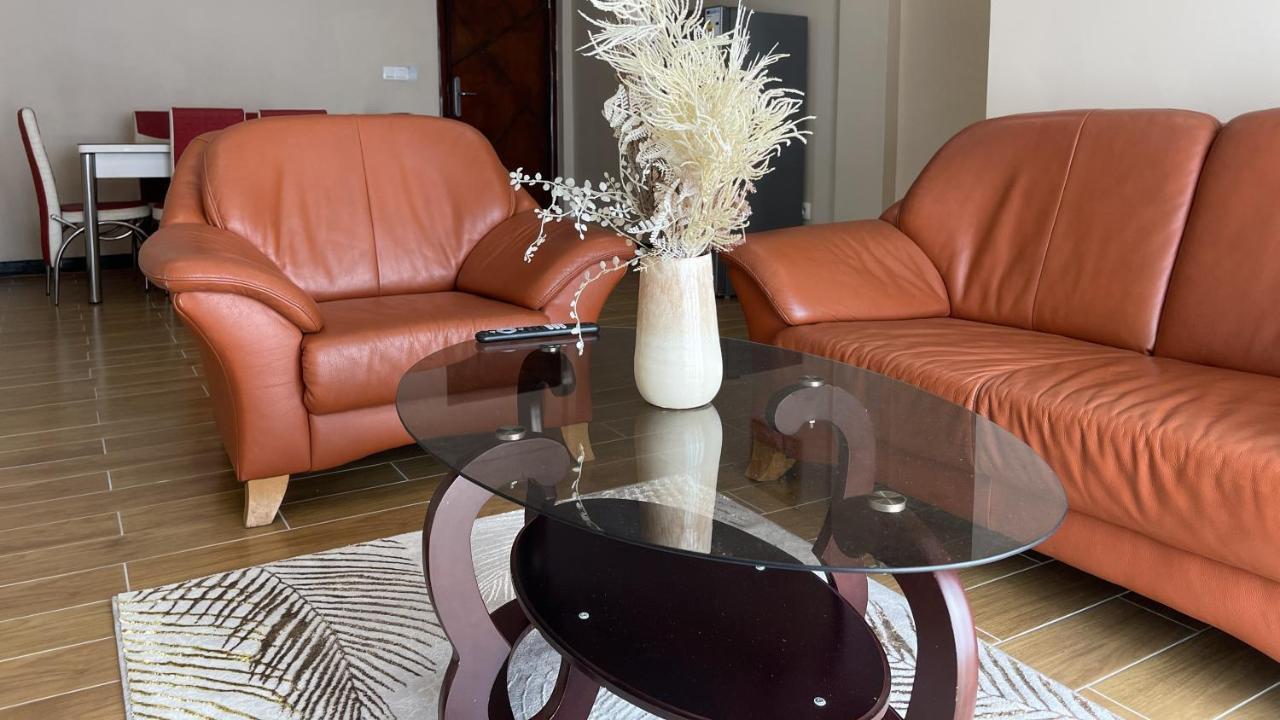 Sky Kenako Hotel Криби Екстериор снимка