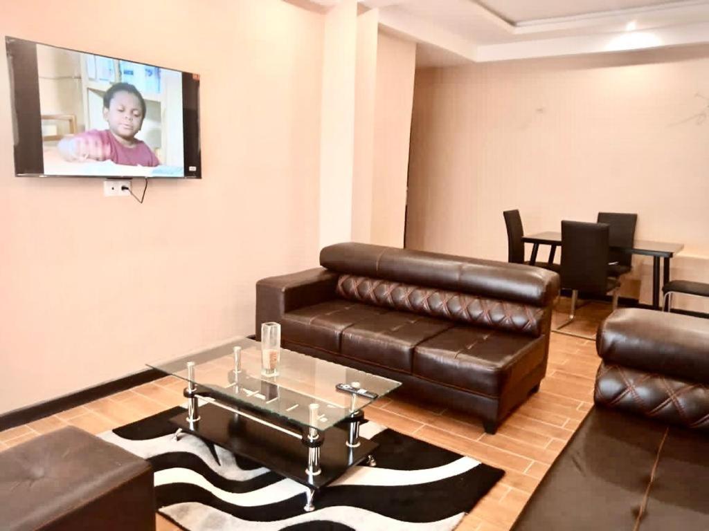Sky Kenako Hotel Криби Екстериор снимка