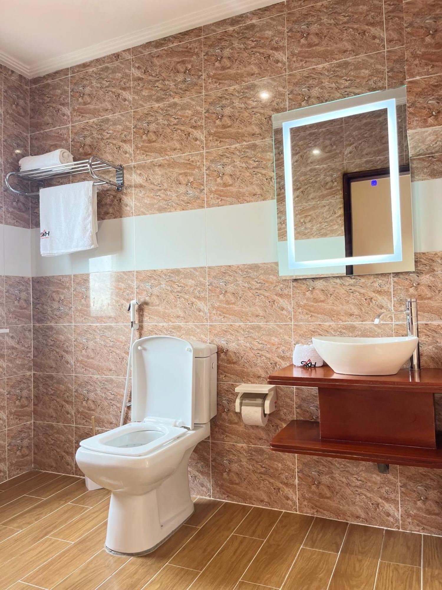 Sky Kenako Hotel Криби Екстериор снимка